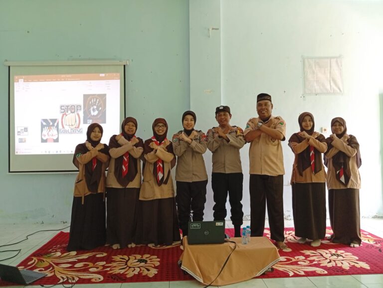 Stop Bullying! SDIT Nurul Izzah Beri Edukasi Bersama Kepolisian