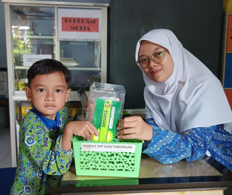 Cerdas Finansial Sejak Dini: Mengubah Sisa Uang Lebaran Menjadi Bekal Masa Depan