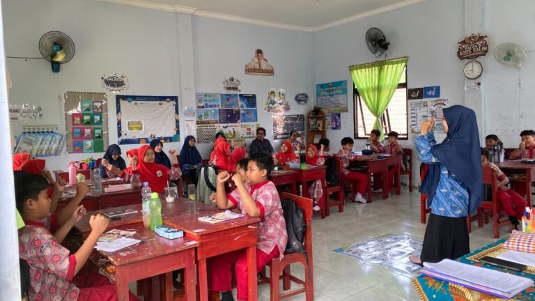 Perkuat Peran Sekolah Model, SDIT Nurul Izzah Gelar Pendampingan III Bersama BBGTK Jawa Timur