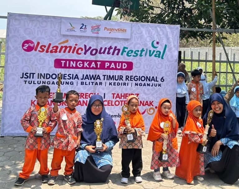 Borong Juara! KB IT Nurul Izzah Bersinar di Islamic Youth Festival Ke-2 JSIT Kediri