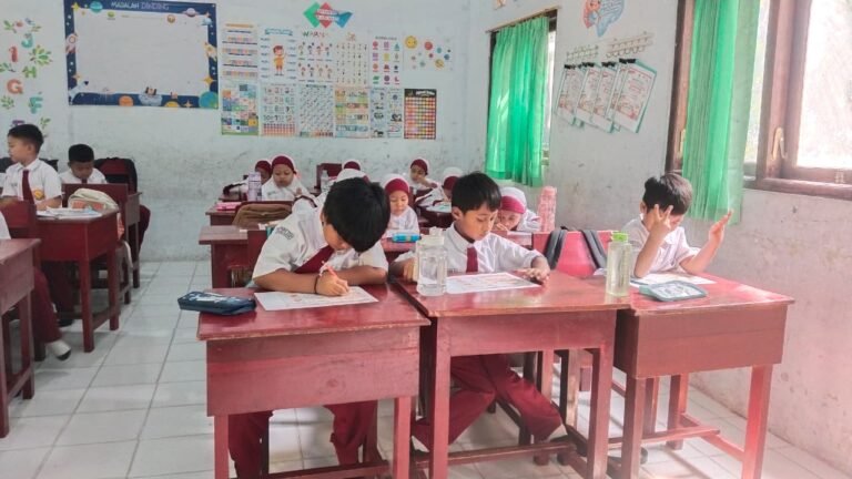 Matematika Tanpa Takut: Serunya Belajar “Sahabat Angka” di Kelas 1 Hatta SDIT Nurul Izzah