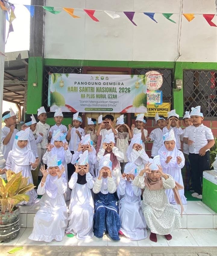 Penuh Semangat dan Ceria! Intip Kemeriahan Panggung Gembira Hari Santri di RA Plus Nurul Izzah Sukorejo
